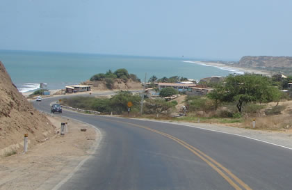 PLAYA CALETA GRAU 02