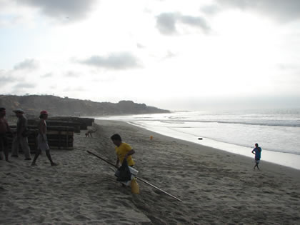 PLAYA CALETA GRAU 05