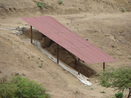 RESTOS ARQUEOLOGICOS CABEZA DE VACA 03