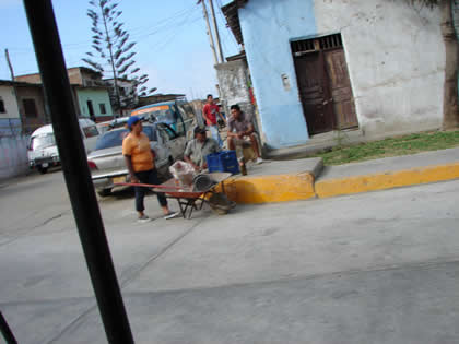 VENTA DE COMBUSTIBLE ECUATORIANO 01