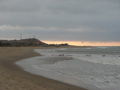 LAS PLAYAS DE ZORRITOS 07