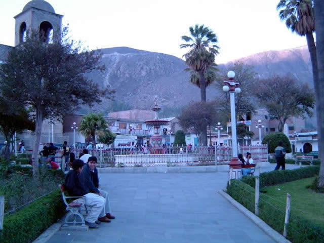 caraz03.jpg